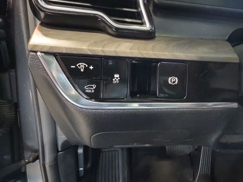 Used 2023 Kia Sportage X-Line w/ X-Line Premium Package AWD/4WD image 17