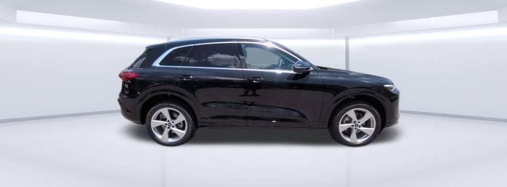 New 2026 Audi Q5 Premium AWD/4WD image 35