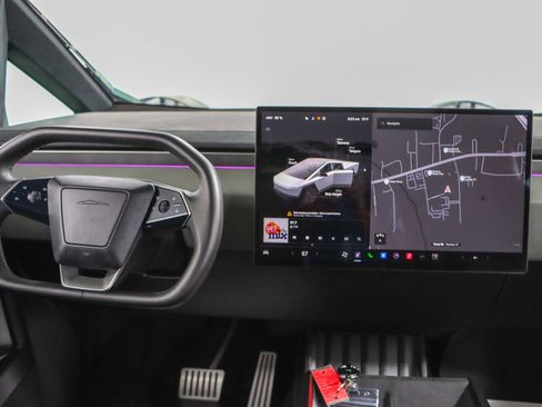 Used 2024 Tesla Cybertruck Cyberbeast AWD/4WD image 16