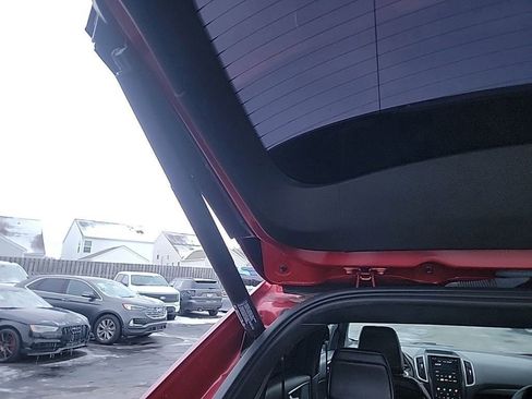 Certified 2022 Ford Edge ST-Line w/ Class II Trailer Tow Package image 25