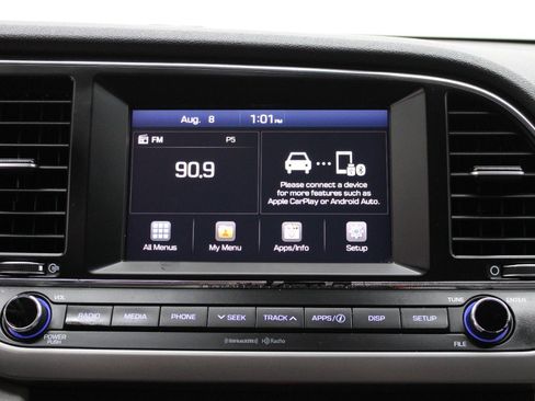 Used 2017 Hyundai Elantra SE FWD image 20