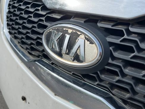 Used 2013 Kia Forte EX FWD image 3