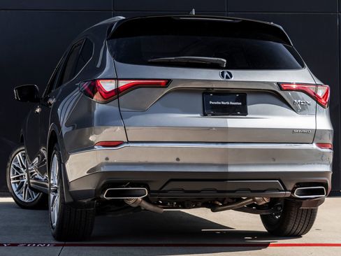 Used 2024 Acura MDX SH-AWD w/ Advance Package image 6