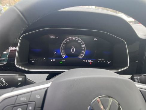 New 2026 Volkswagen Jetta SE FWD image 9