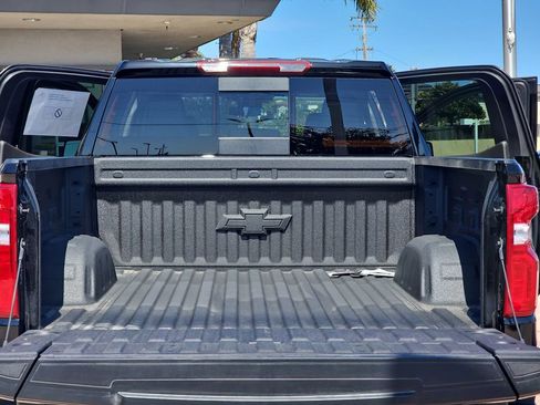 New 2026 Chevrolet Silverado 1500 LT Trail Boss w/ LT Trail Boss Premium Package AWD/4WD image 12