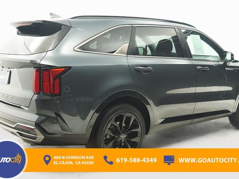 Used 2022 Kia Sorento SX image 6