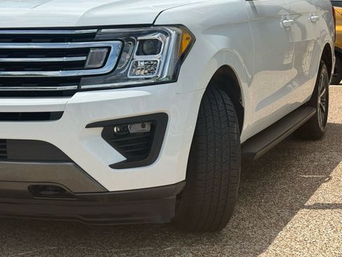 Used 2021 Ford Expedition Max XL AWD/4WD image 3