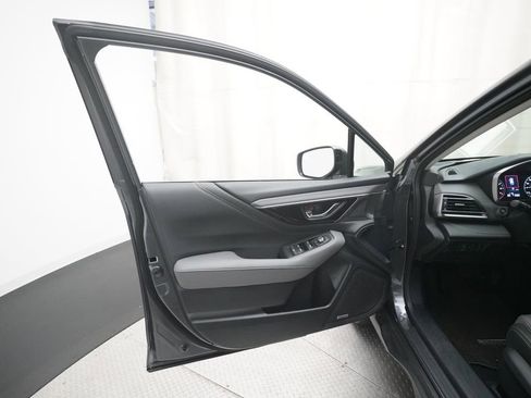 Used 2024 Subaru Outback Onyx Edition AWD/4WD image 28