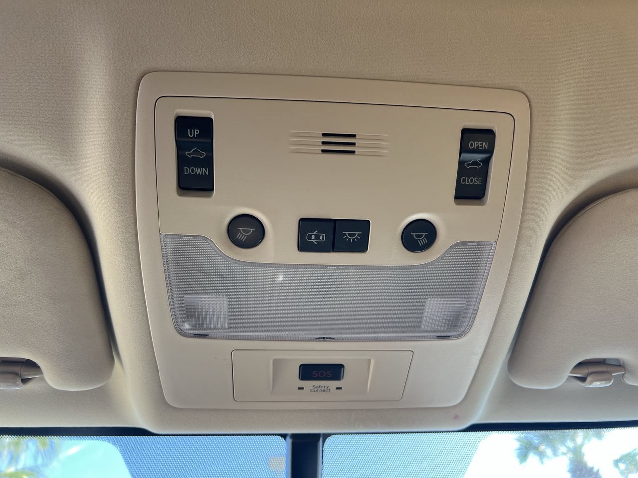 Used 2016 Lexus IS 200t RWD image 29