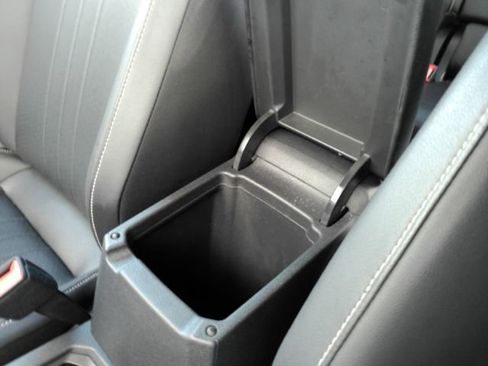 Used 2024 Volkswagen Tiguan SE R-Line image 52