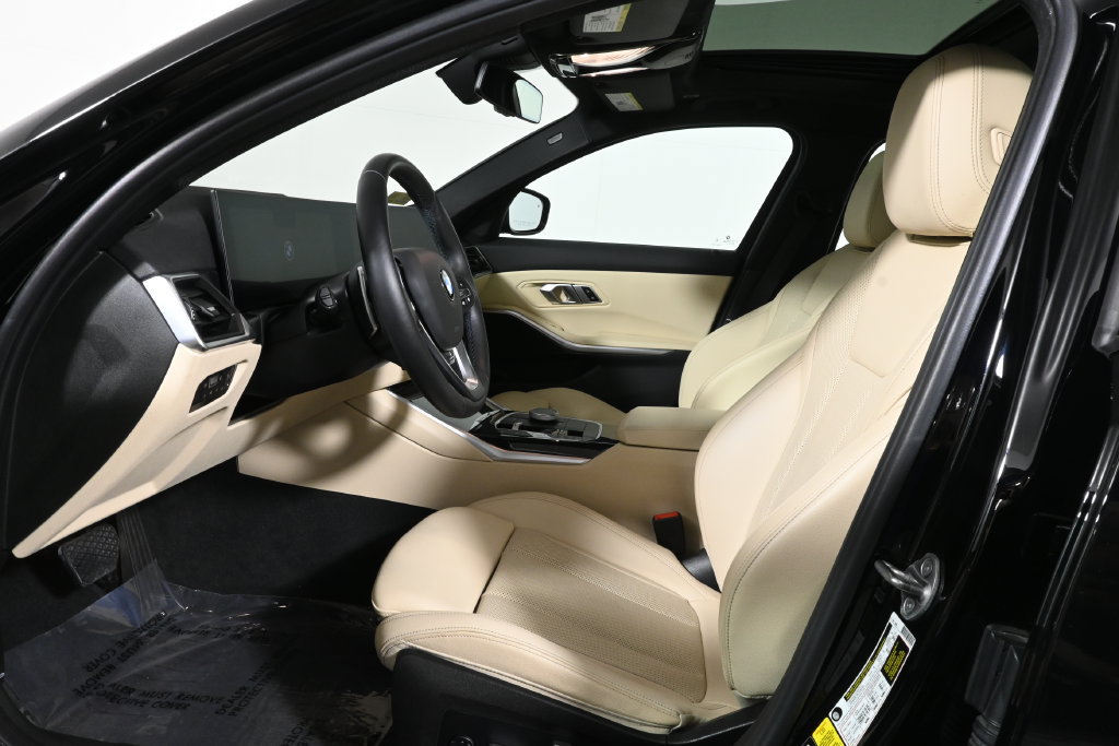Certified 2023 BMW 330i xDrive Sedan w/ Driving Assistance Package AWD/4WD image 3