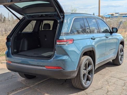 New 2026 Jeep Grand Cherokee Limited w/ Limited Altitude Package image 2