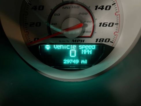 Used 2013 Dodge Challenger SRT8 RWD image 13