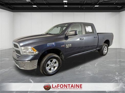 Used 2020 RAM 1500 Classic SLT image 1