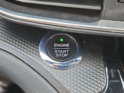 Used 2021 Ford Explorer ST w/ Equipment Group 401A AWD/4WD image 18