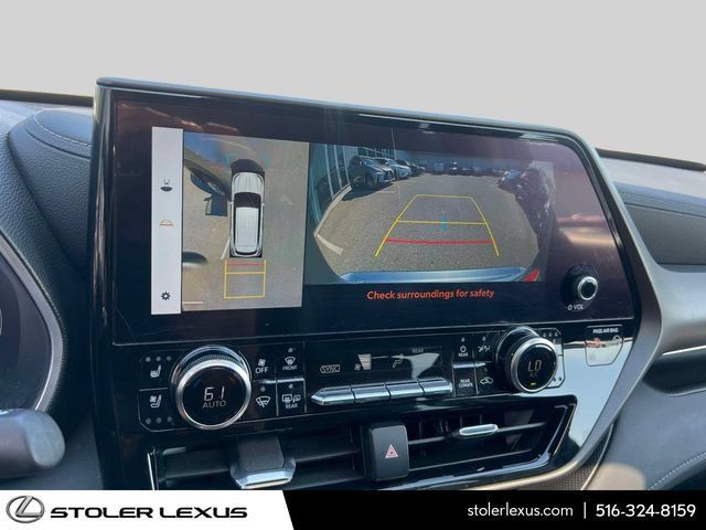 Used 2023 Toyota Highlander Limited AWD/4WD image 36