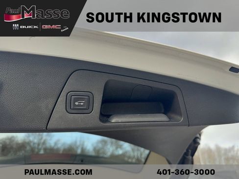 Used 2017 Buick Envision Essence image 8