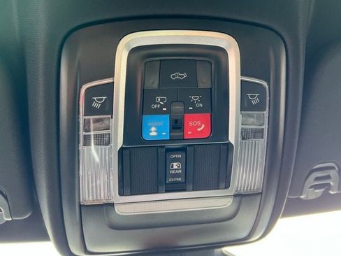 New 2026 RAM 1500 Big Horn AWD/4WD image 17