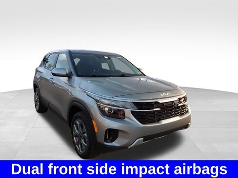 Used 2025 Kia Seltos LX image 20