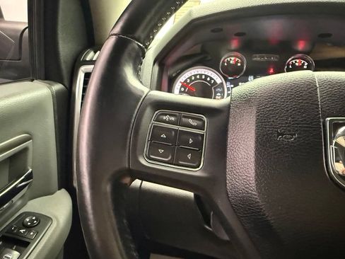 Used 2019 RAM 1500 Big Horn AWD/4WD image 45