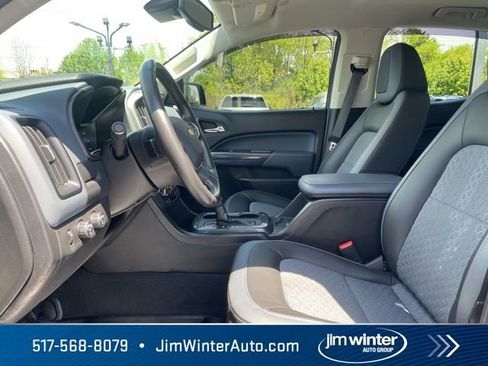 Used 2021 Chevrolet Colorado Z71 w/ Safety Package AWD/4WD image 19