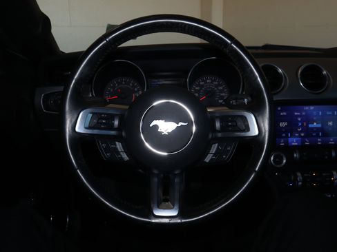 Used 2022 Ford Mustang Premium image 24