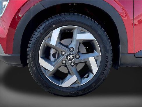 Certified 2023 Hyundai Venue SEL FWD image 32