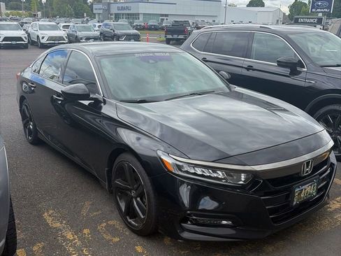 Used 2020 Honda Accord Sport image 2