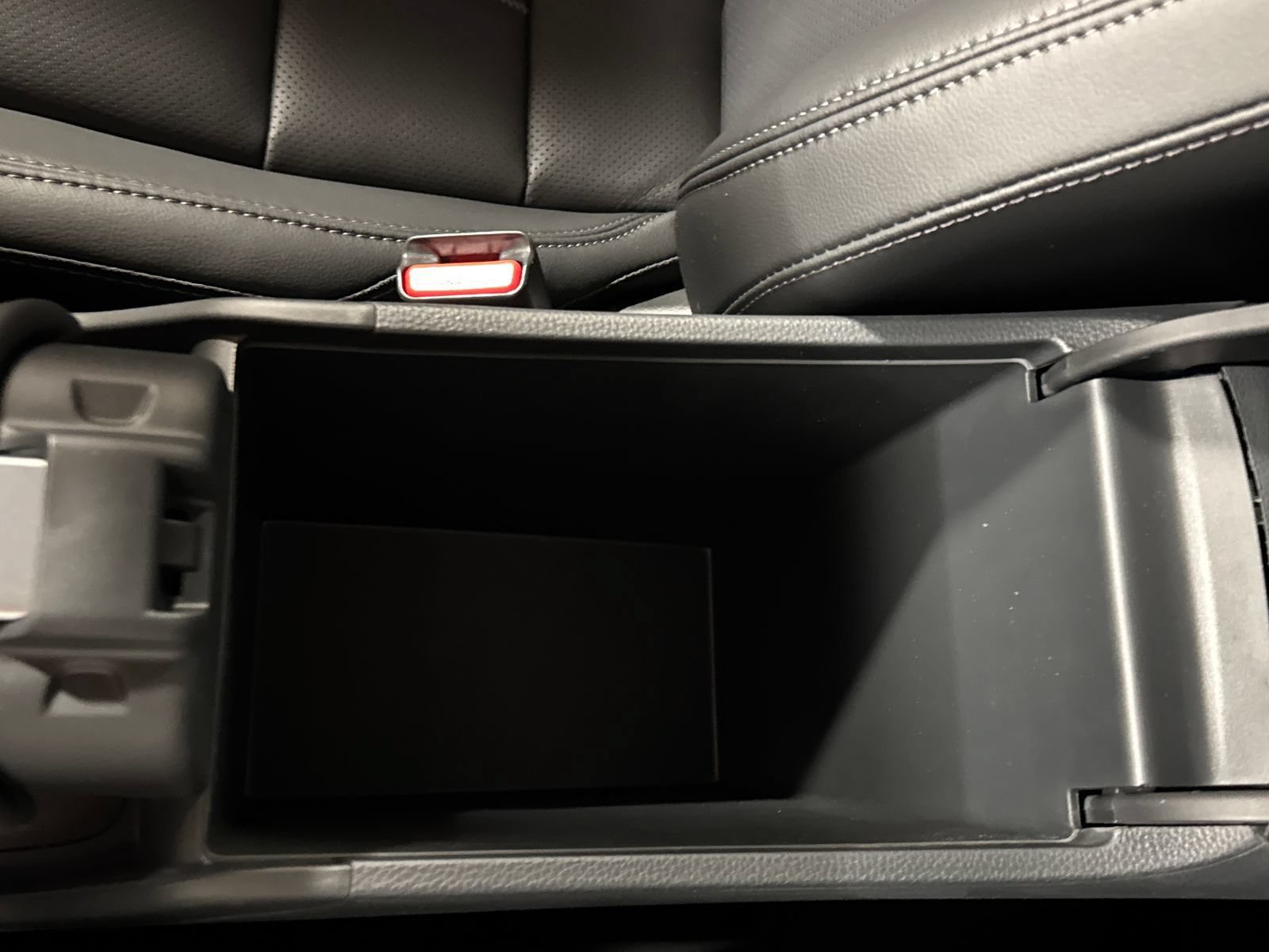 Used 2027 Honda HR-V EX-L image 26
