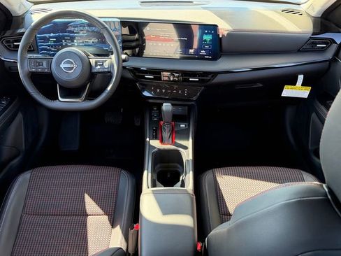 New 2026 Nissan Kicks SR FWD image 23