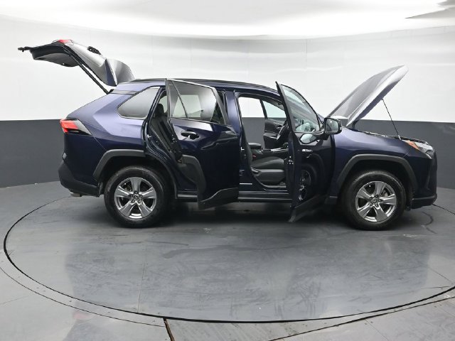 Certified 2024 Toyota RAV4 XLE AWD/4WD image 52