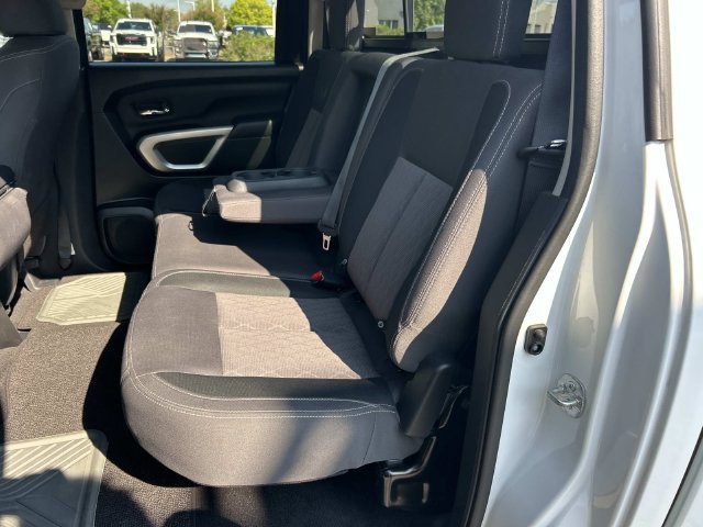 Used 2024 Nissan Titan SV w/ Accessory Utility Package AWD/4WD image 20