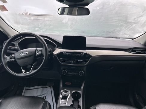 Used 2022 Ford Escape SEL AWD/4WD image 12