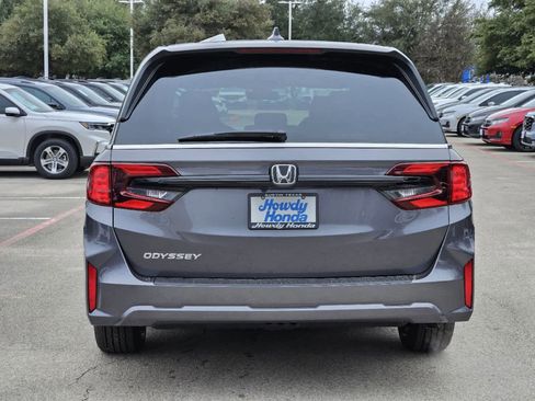 New 2026 Honda Odyssey EX-L image 5
