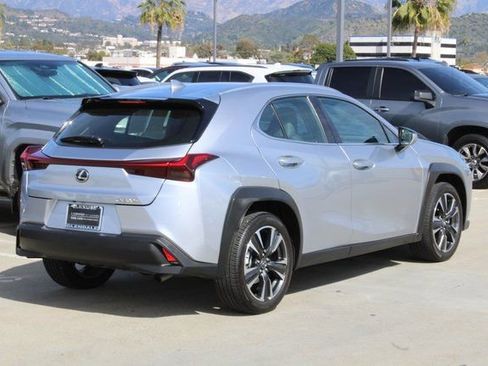 Certified 2025 Lexus UX 300h FWD image 21