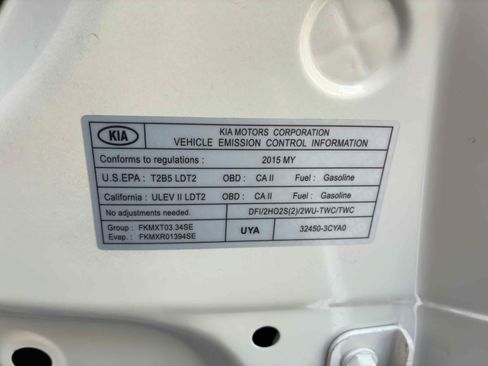 Used 2015 Kia Sedona LX w/ LX Convenience Package FWD image 62