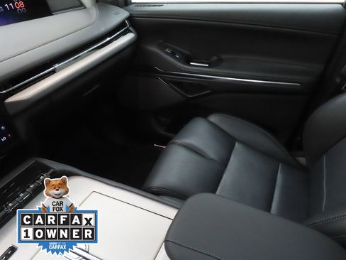 Used 2025 Lincoln Navigator Reserve AWD/4WD image 22