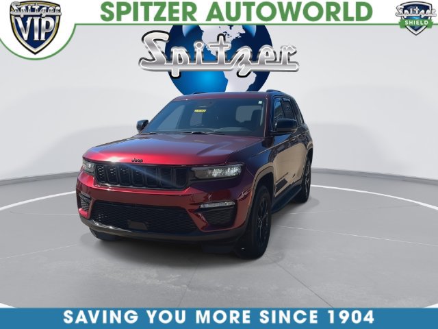 Used 2024 Jeep Grand Cherokee Altitude AWD/4WD image 10