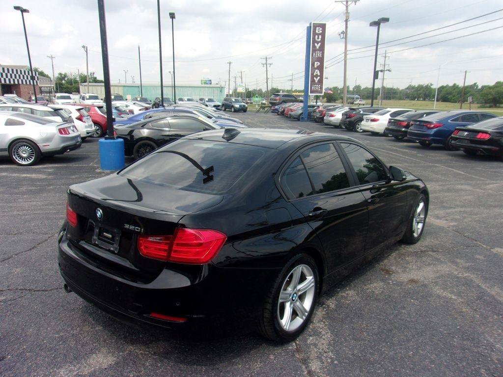 Used 2015 BMW 320i Sedan RWD image 5