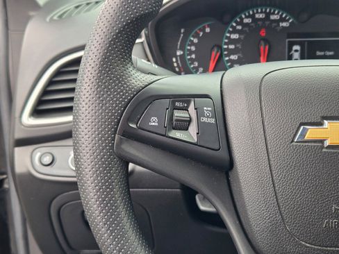 Used 2020 Chevrolet Trax LS w/ Tint and Cruise Package image 27