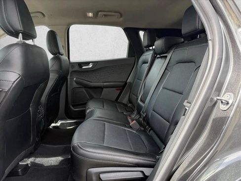 Used 2020 Ford Escape Titanium FWD image 15
