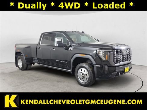Used 2024 GMC Sierra 3500 Denali Ultimate image 7