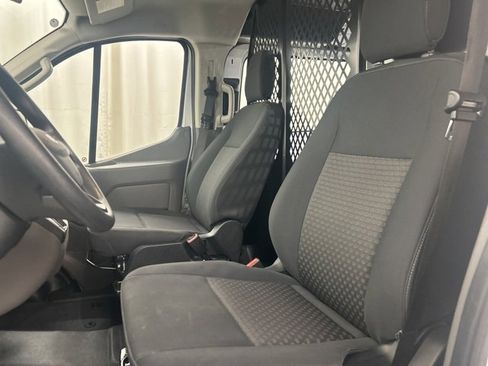 Used 2023 Ford Transit 250 Low Roof AWD w/ Exterior Upgrade Package image 8