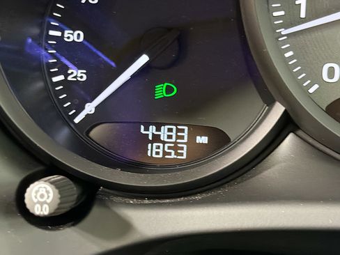 Certified 2026 Porsche Macan S AWD/4WD image 40