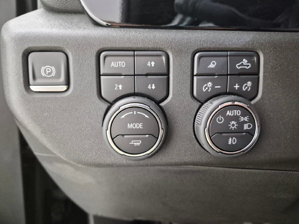 Used 2023 Chevrolet Silverado 1500 RST w/ RST All Star Premium Package AWD/4WD image 12