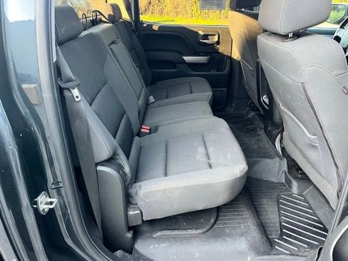 Used 2018 Chevrolet Silverado 1500 LT w/ All Star Edition image 13