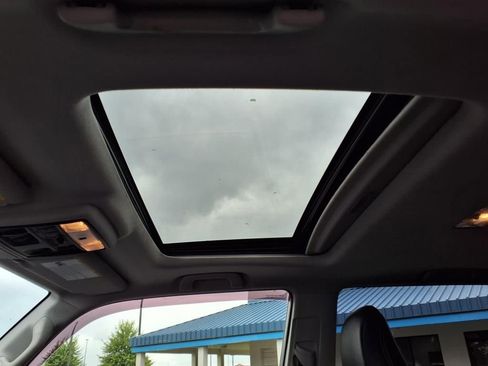 Used 2019 Toyota 4Runner SR5 Premium image 11