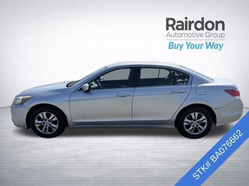 Used 2011 Honda Accord LX-P image 4