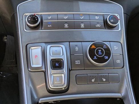 Used 2022 Hyundai Santa Fe SEL image 15