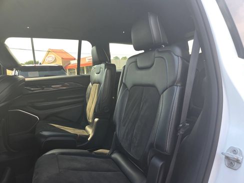 Used 2021 Jeep Grand Cherokee L Laredo AWD/4WD image 30